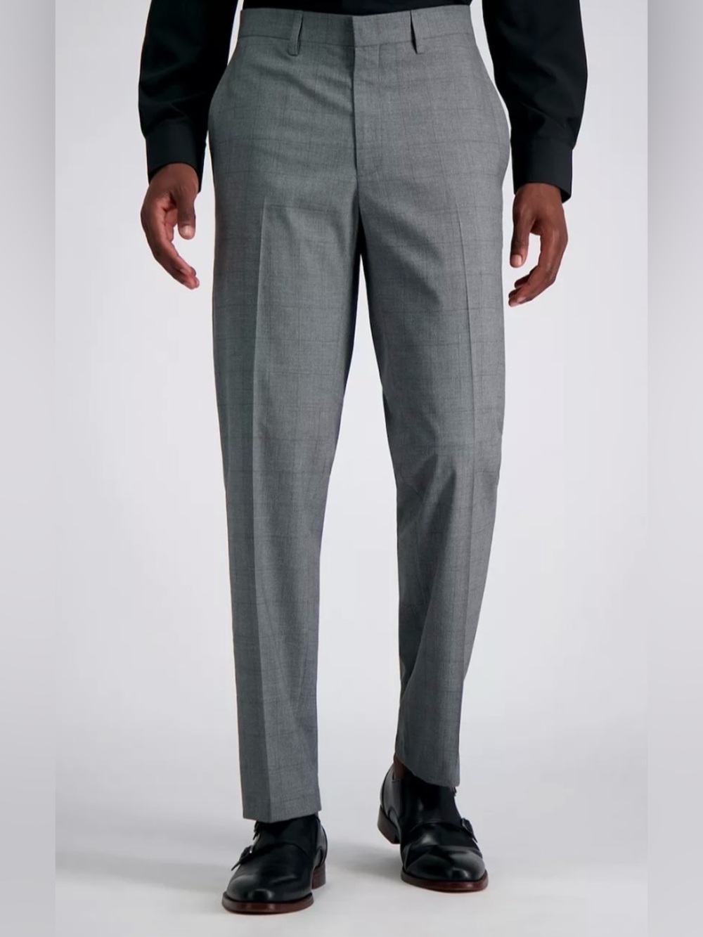 32x32 Men's Light Gray Dress Pants - Tailored/Slim Fit
